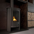 Poêle à bois Masterflamme Piccolo I Noir dans un intérieur